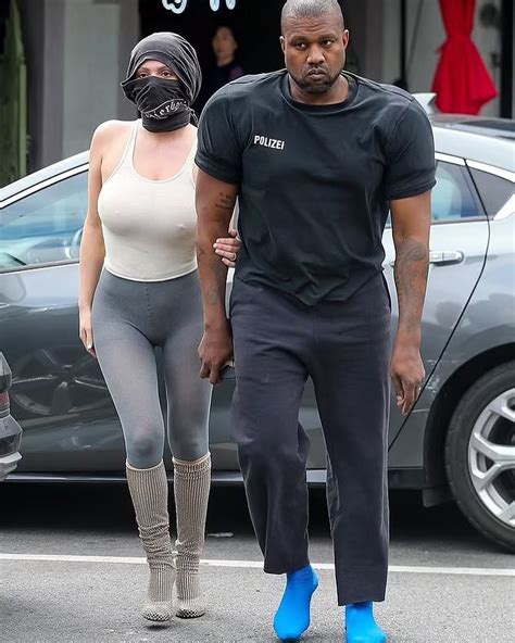 Kanye Wests Wife Bianca Censori Turns Heads Wearing Braless。